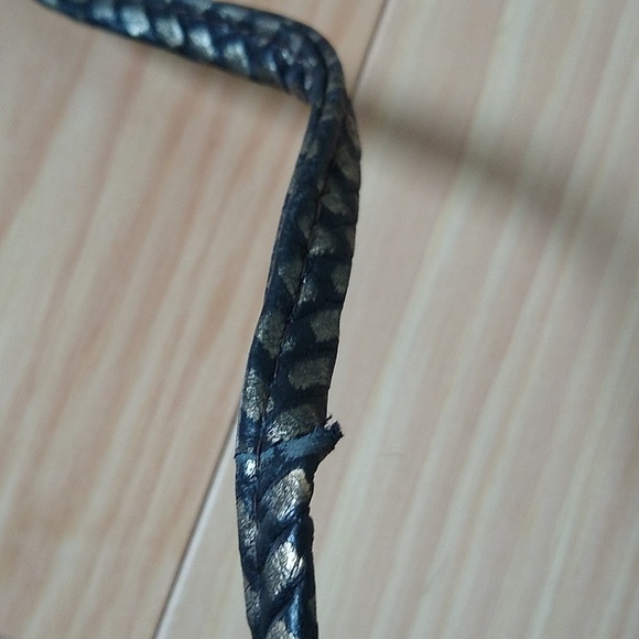 😊 Vintage Bags by Pinky shoulder bag black and gold - Picture 6 of 7